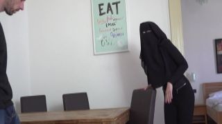 SexWithMuslims Poor Muslim Niqab Girl watch online fo bait bus porn