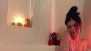 Bathtub Relaxation x p*** video