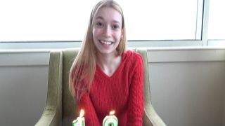 Holy shit this girl is so cute and she just turned 18 dickflash