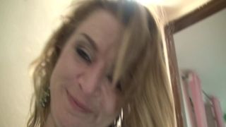 Sexy blonde is ready to pleasure herself passionately grannyporn